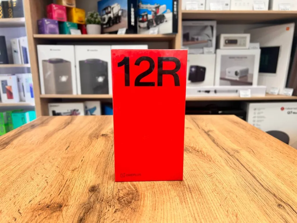 OnePlus 12R – Более доступный вариант OnePlus 12. OnePlus 12R – Более доступный вариант OnePlus 12.
